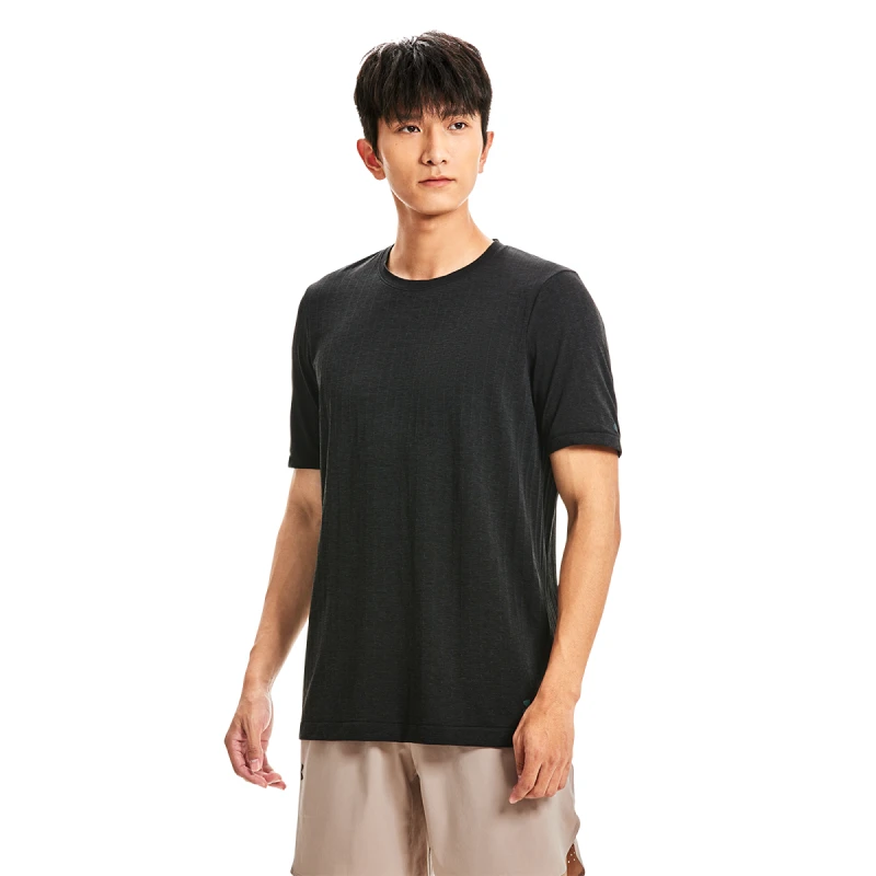 【尤莱特穿搭】男子RUSH Seamless跑步运动训练短袖T恤1373724