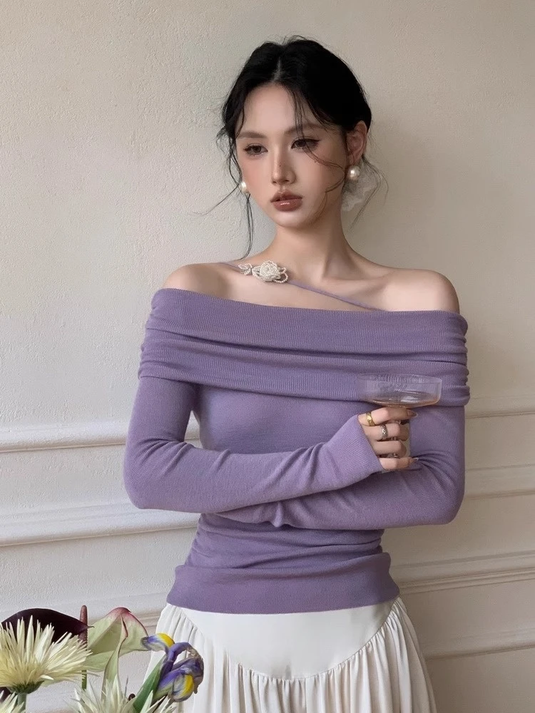 早秋新款法式气质纯欲一字肩挂脖珍珠花修身针织衫显瘦上衣A1-71