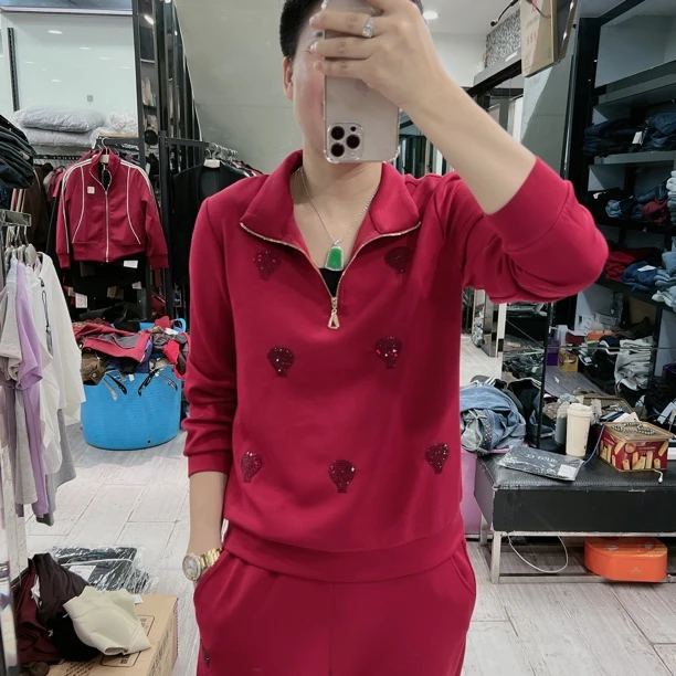 韩版半开领轻便空气棉2色时尚套装6811品