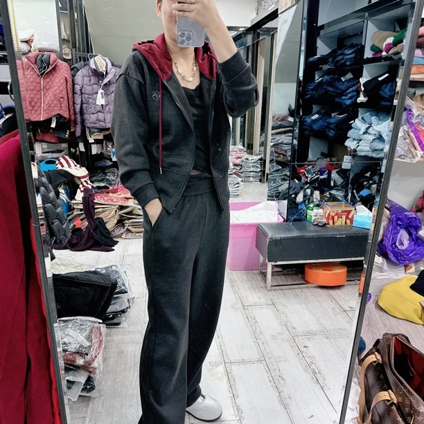 韩版加绒轻便2色连帽直筒裤时尚套装582品