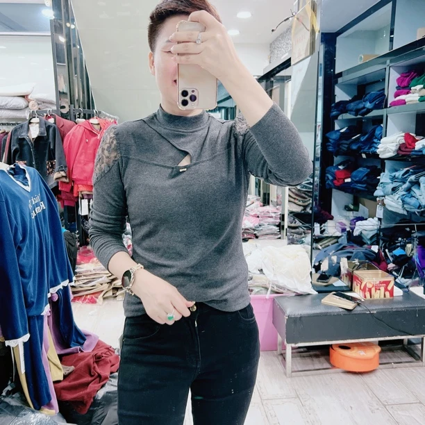 秋冬螺纹德绒薄绒4色蕾丝肩中领上衣8237品