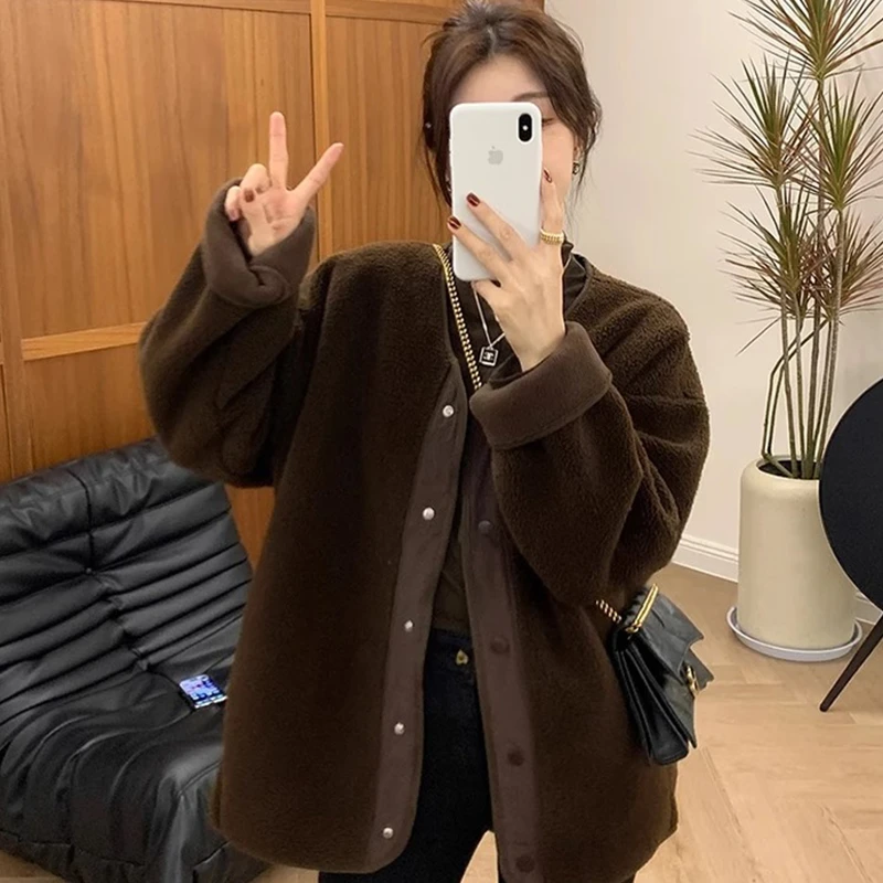 2024秋冬新款羊羔毛外套女加厚百搭小个子洋气显瘦外穿毛毛上衣潮