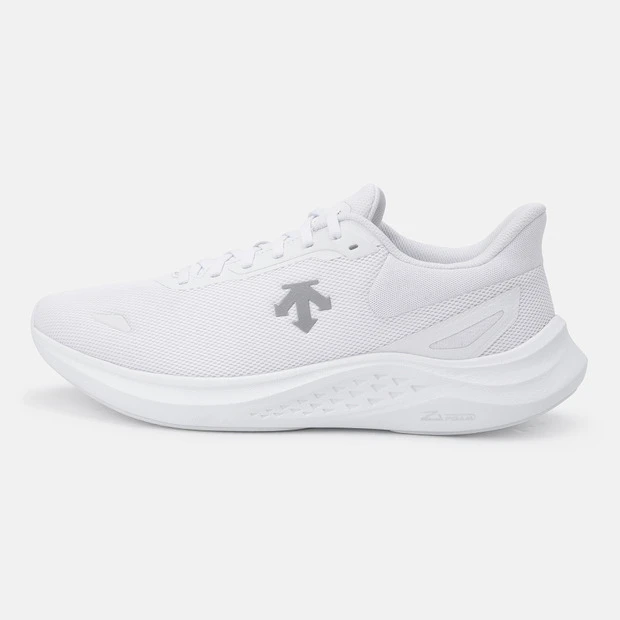 DESCENTE/迪桑特24男女同款户外缓冲透气网面回弹耐磨运动跑步鞋