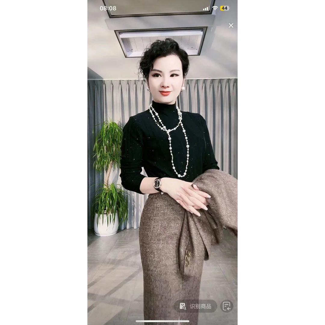 糖糖严选高级感亮片半高领气质款毛衣