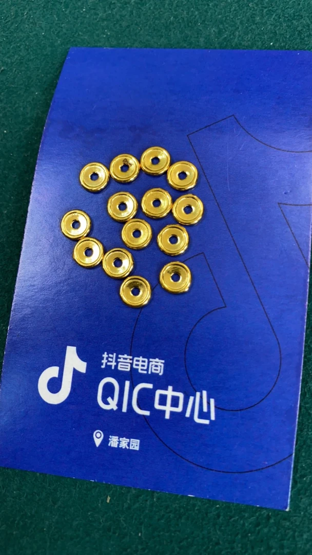 足金配饰隔片配饰