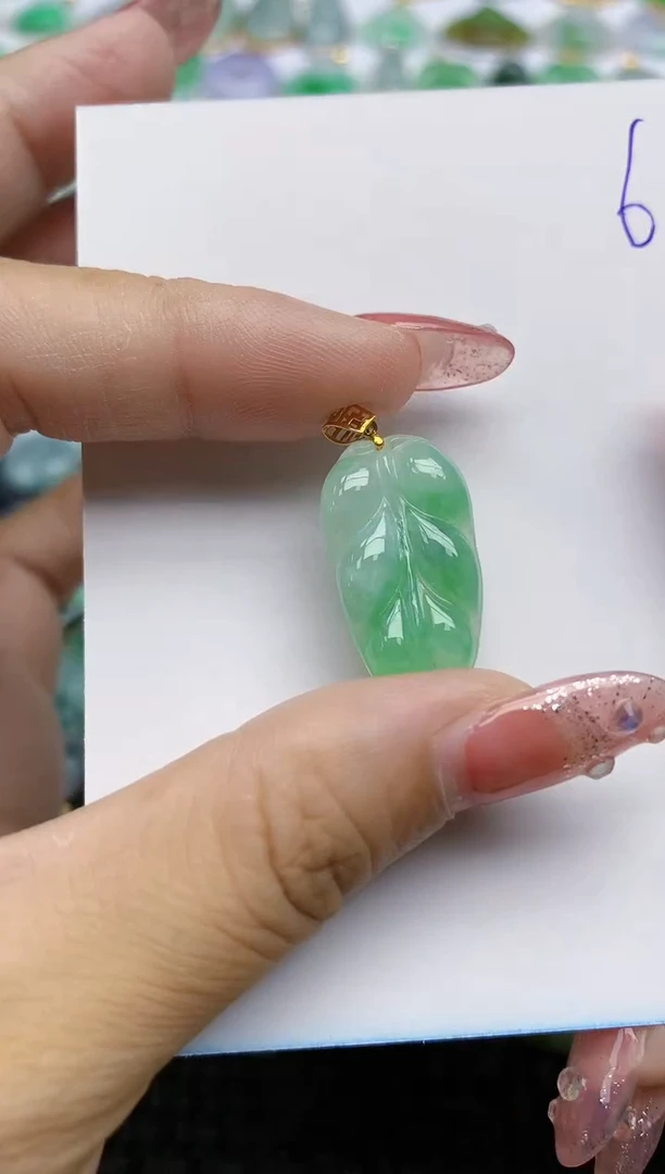 【闪购商品】翡翠挂件18K金镶嵌天然翡翠A货，6