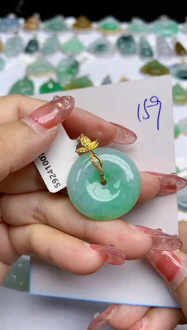 【闪购商品】翡翠挂件18K金镶嵌天然翡翠A货，159