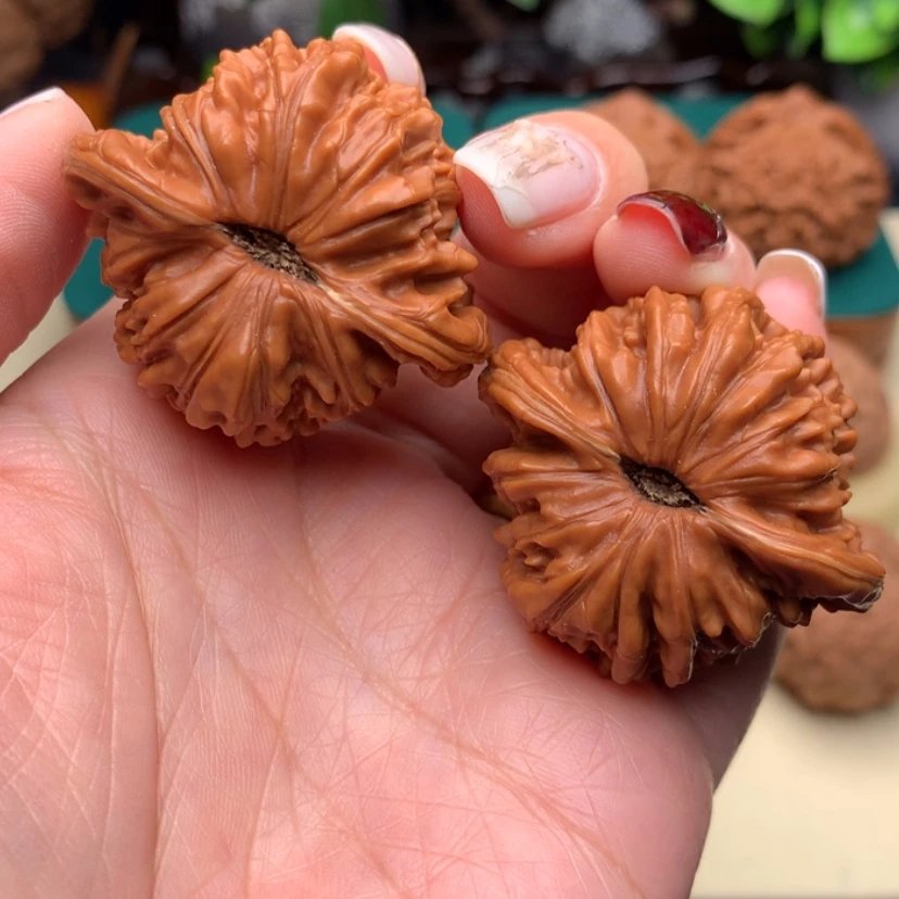 【闪购商品】文玩核桃把件乔***爹