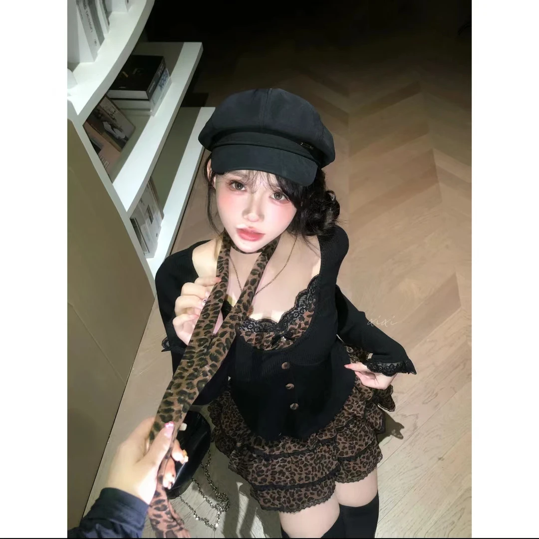 佳佳性感豹猫秋季辣妹风显瘦假两件上衣豹纹半裙蕾丝小众百搭