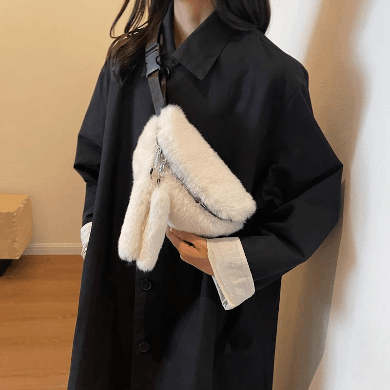 韩国可爱毛毛胸包女2024新款冬季毛绒腋下包腰包百搭ins单肩斜挎