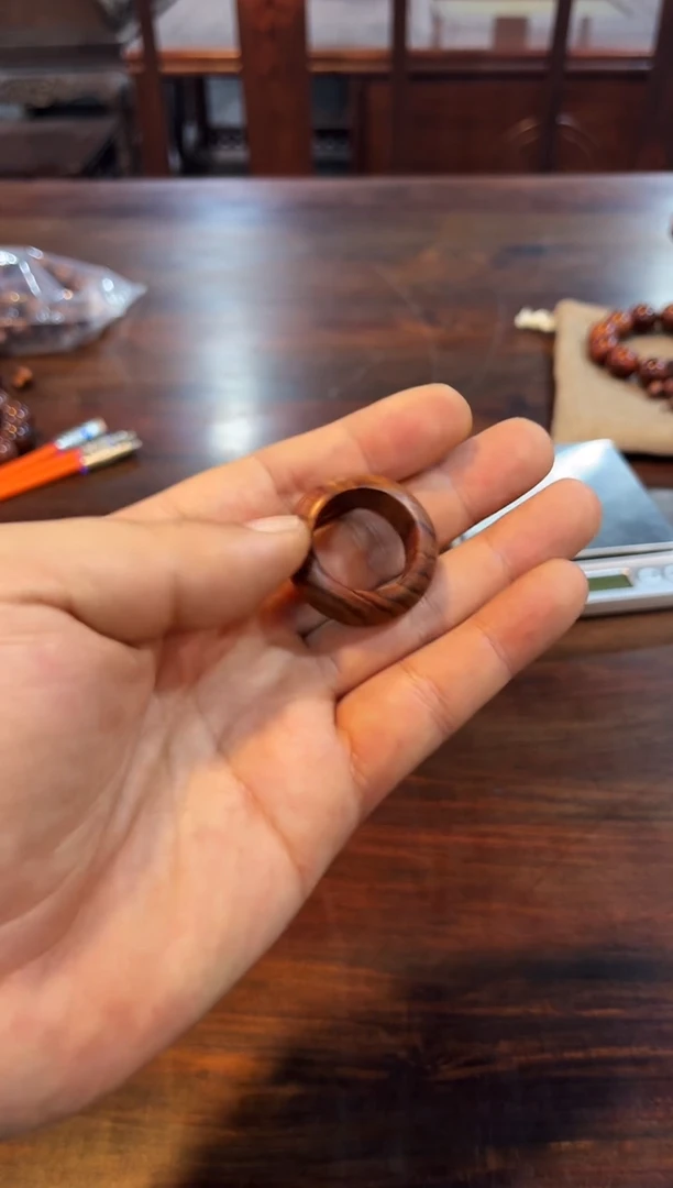 【闪购商品】黄花梨/降香黄檀其他黄花梨扳指 多样性发其一