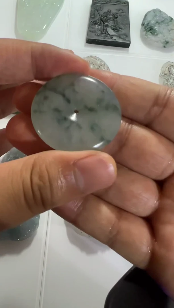 【闪购商品】定制翡翠未镶嵌扣子