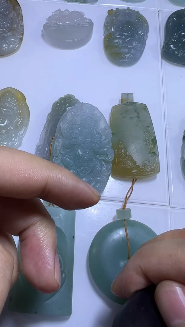 【闪购商品】定制翡翠未镶嵌牌子