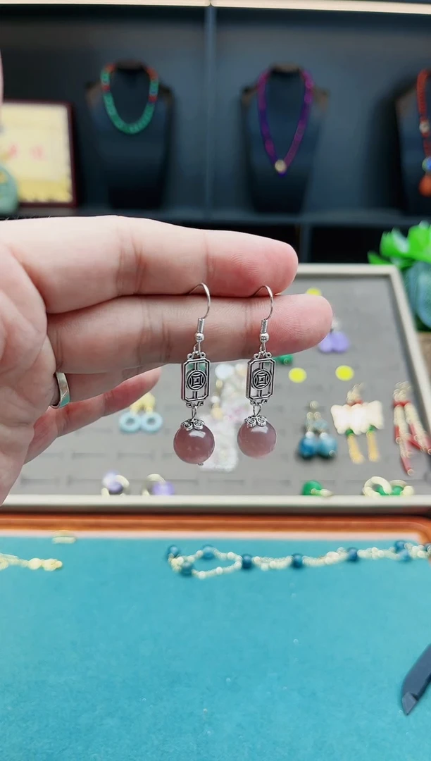 【闪购商品】玛瑙/玉髓耳钉银S925镶嵌5160000
