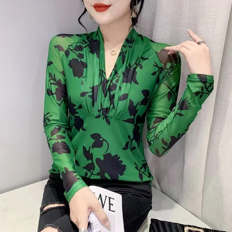 (滢滢推荐）印花V领上衣9493