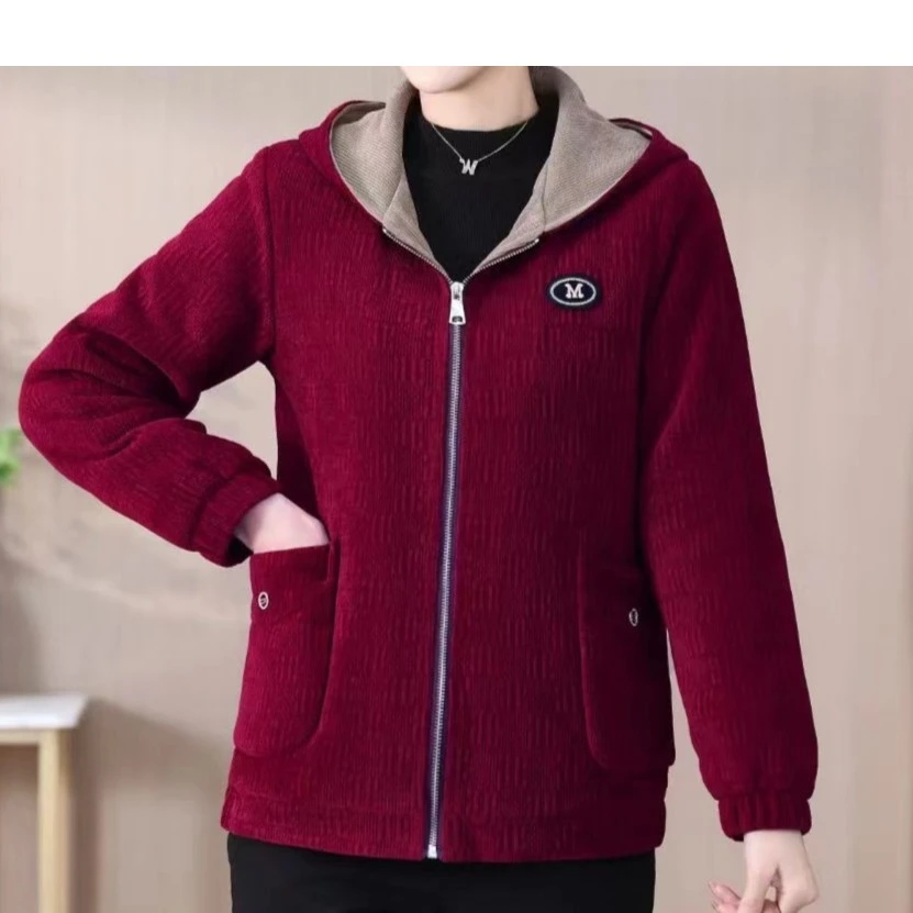 新款妈妈装秋冬加绒加厚外套时尚休闲连帽保暖百搭女士宽松棉衣