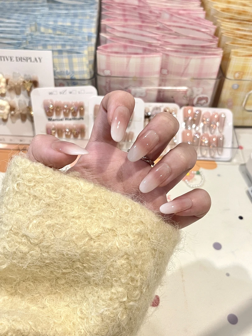 嬛嬛甲穿戴甲宫廷纯欲风格穿戴式美甲甘露寺美甲