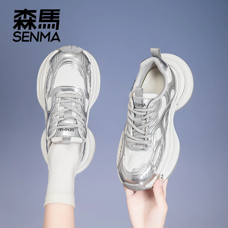 森马/SENMA休闲时尚女鞋秋日必备银色系爆款老爹鞋潮流百搭舒适款