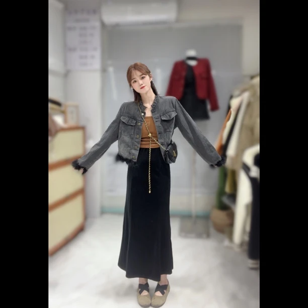 拾一 氛围感羽毛牛仔外套（会轻微掉毛介意慎拍）