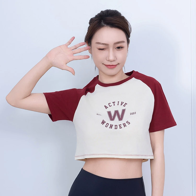 设计感小众拼接撞色插肩短袖女夏季新款辣妹紧身收腰短款上衣