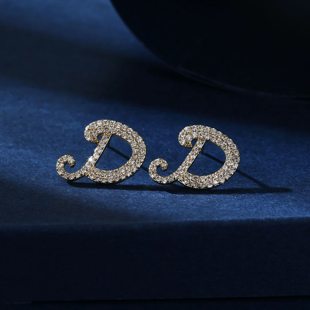 铜合金合成锆石耳饰 【艾思黛】满锆字母D耳钉小众设计感耳环-61