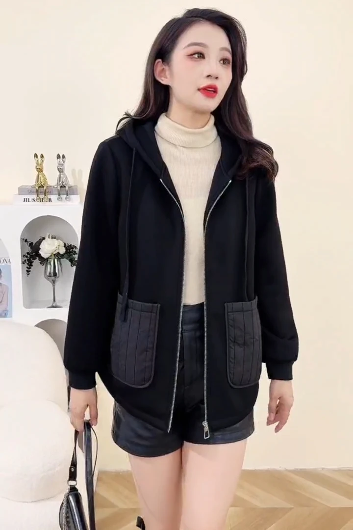 秋冬加绒加厚保暖短外套2025新品时尚长袖连帽休闲百搭显瘦妈妈装