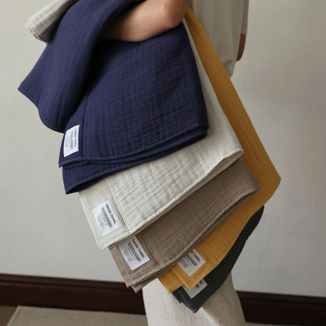 一家人可用的纱布浴巾A类纯色夏天薄款易干易拧干洗面巾洗澡浴巾