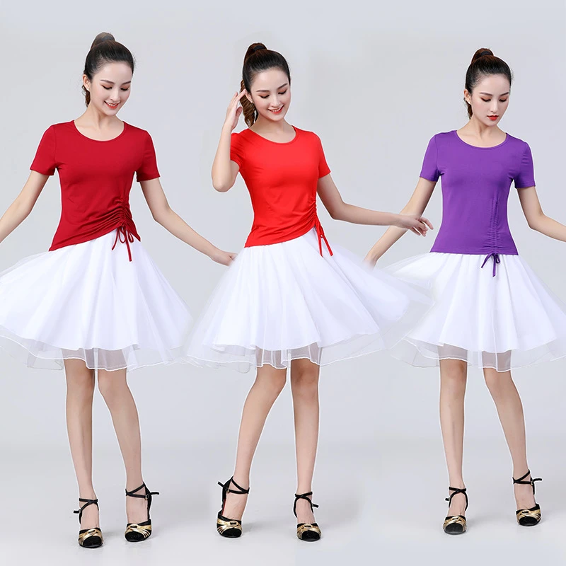 广场舞服装2024夏季新款短袖套装阔腿裤团体活动健身舞蹈服网纱裙