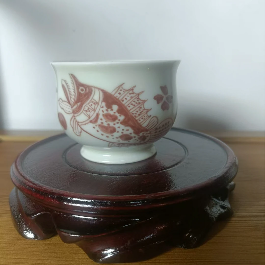 手工手绘雨溪山坊釉里红鱼藻香炉杯