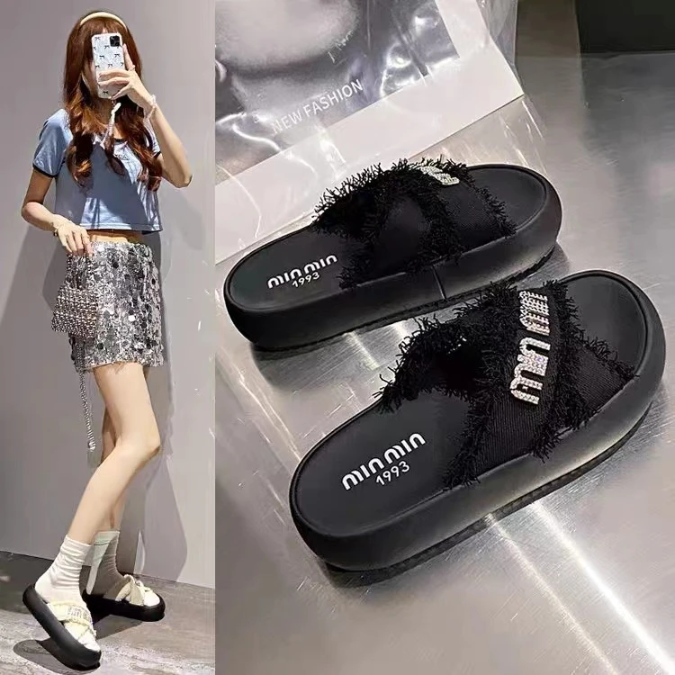 2024复古百搭交叉带平底拖鞋女夏季新款海边度假外出沙滩厚底凉拖