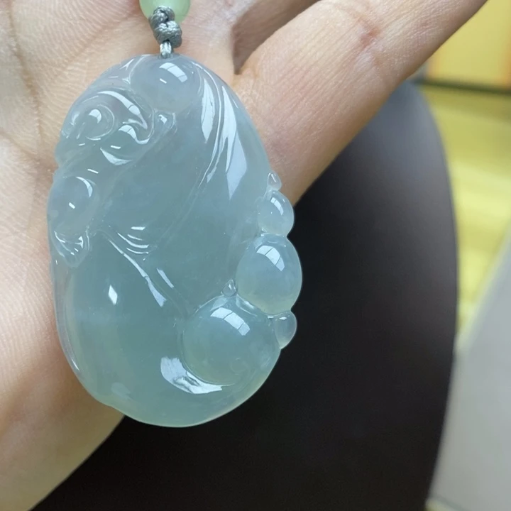 翡翠颈饰未镶嵌吊坠80