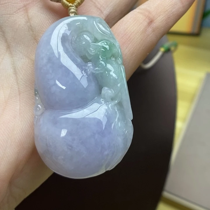 翡翠颈饰未镶嵌吊坠46