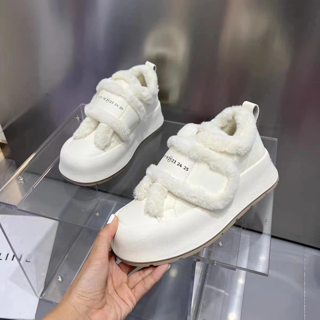 卡宾鼠毛加绒女鞋冬季毛毛鞋女鞋2023新款加厚保暖魔术贴厚底板鞋