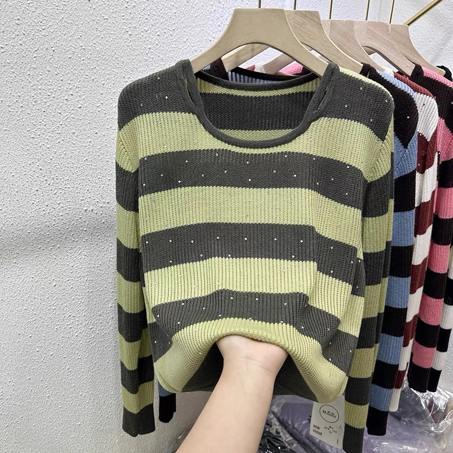 2025新款别致钉珠条纹针织衫女长袖慵懒风休闲薄款毛衣3313
