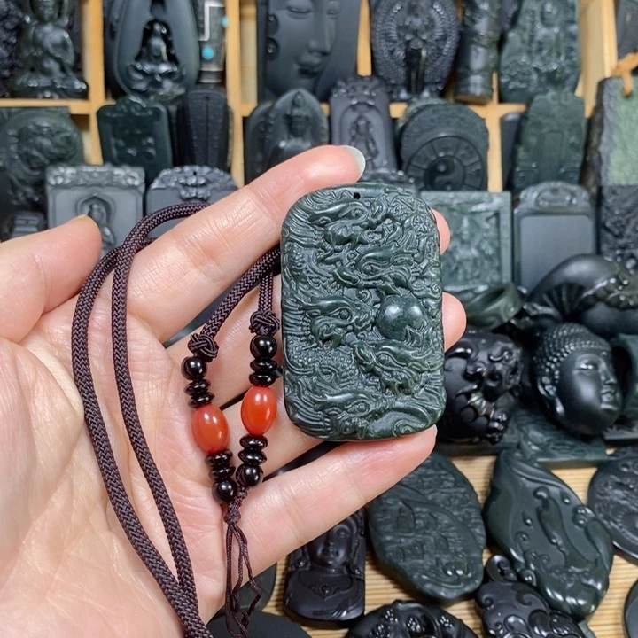 和田玉（青玉）颈饰未镶嵌