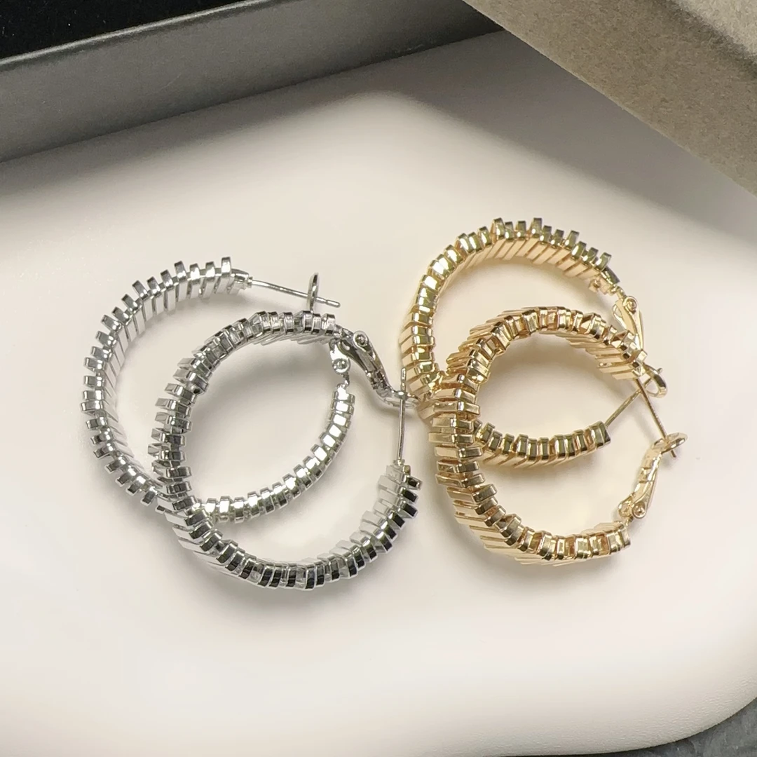 铜合金耳饰 铜合金耳饰 金属风气质时尚轻奢百搭法式耳环15