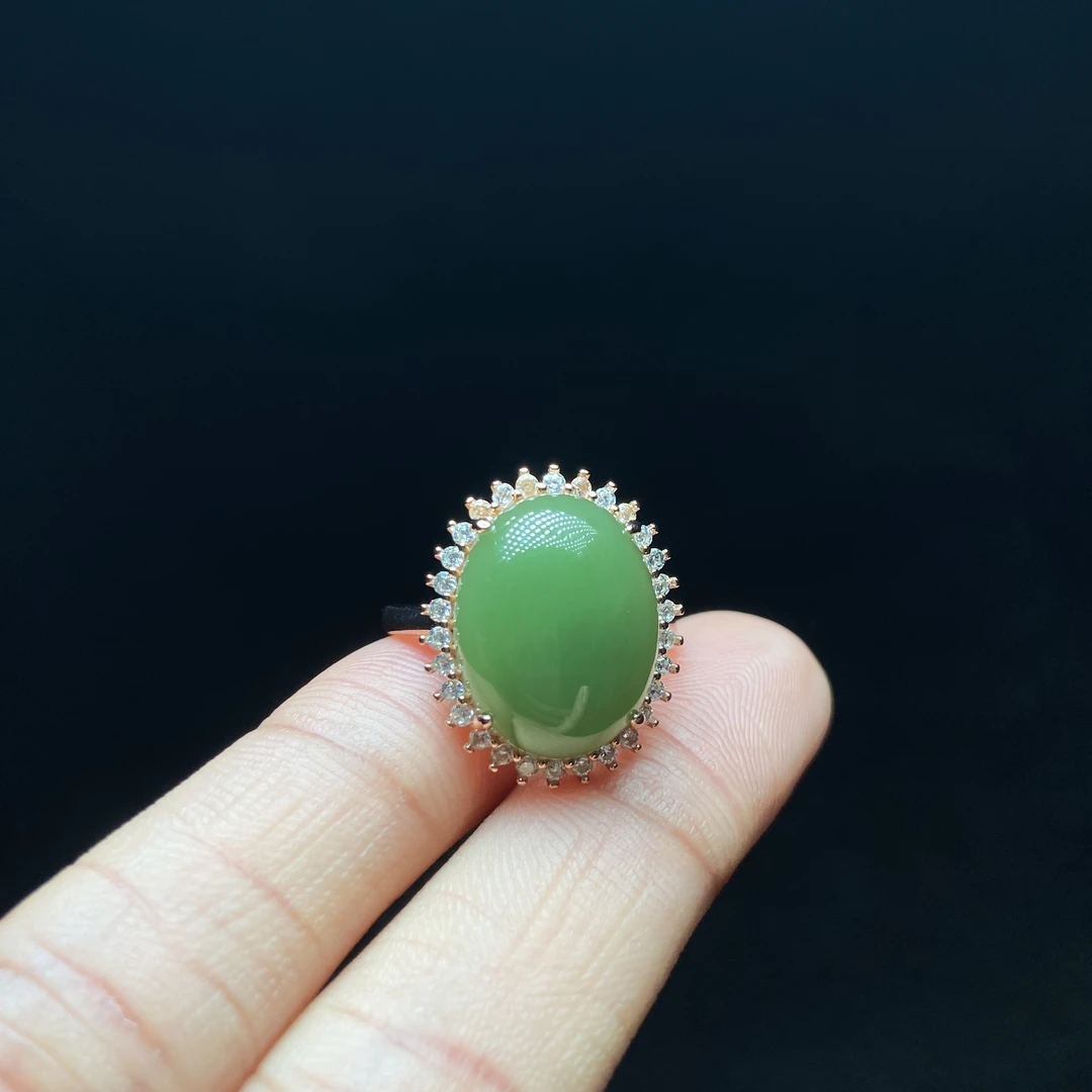 【小北珠宝】s925银镶嵌和田玉蛋面戒指8-9H83X73【尺寸约12*16mm】
