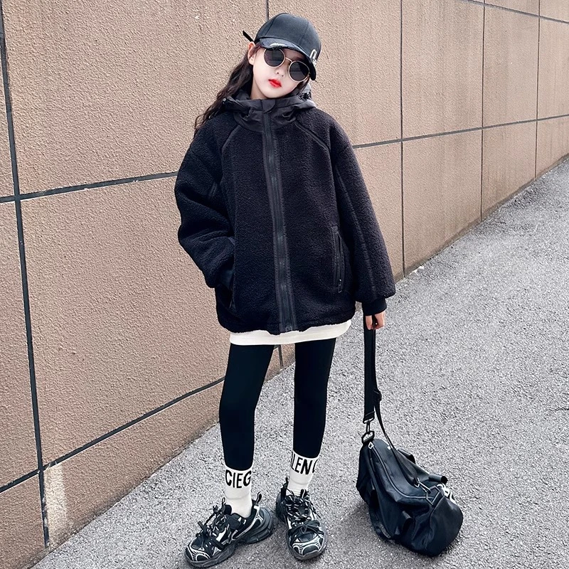 女童外套秋冬款2024新款6-12岁大童上衣加绒加厚儿童冬装毛毛衣潮