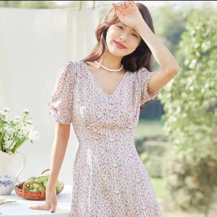 9.9-199.9点此链接选择对应的价格 2023春夏款品牌橱柜女装连衣裙