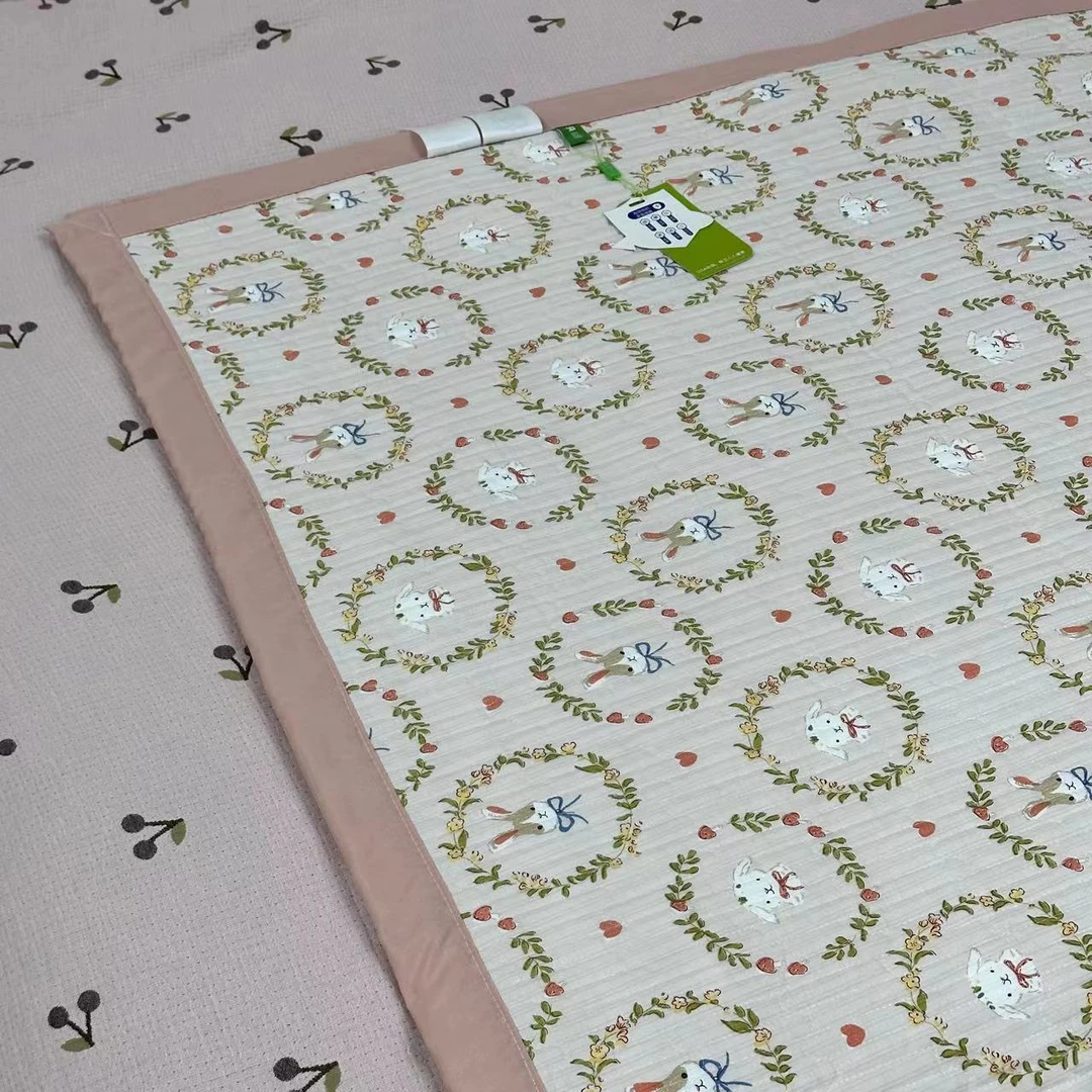 【京かわ会社】A类云纱棉沙发垫床盖 90*220cm  花环小兔