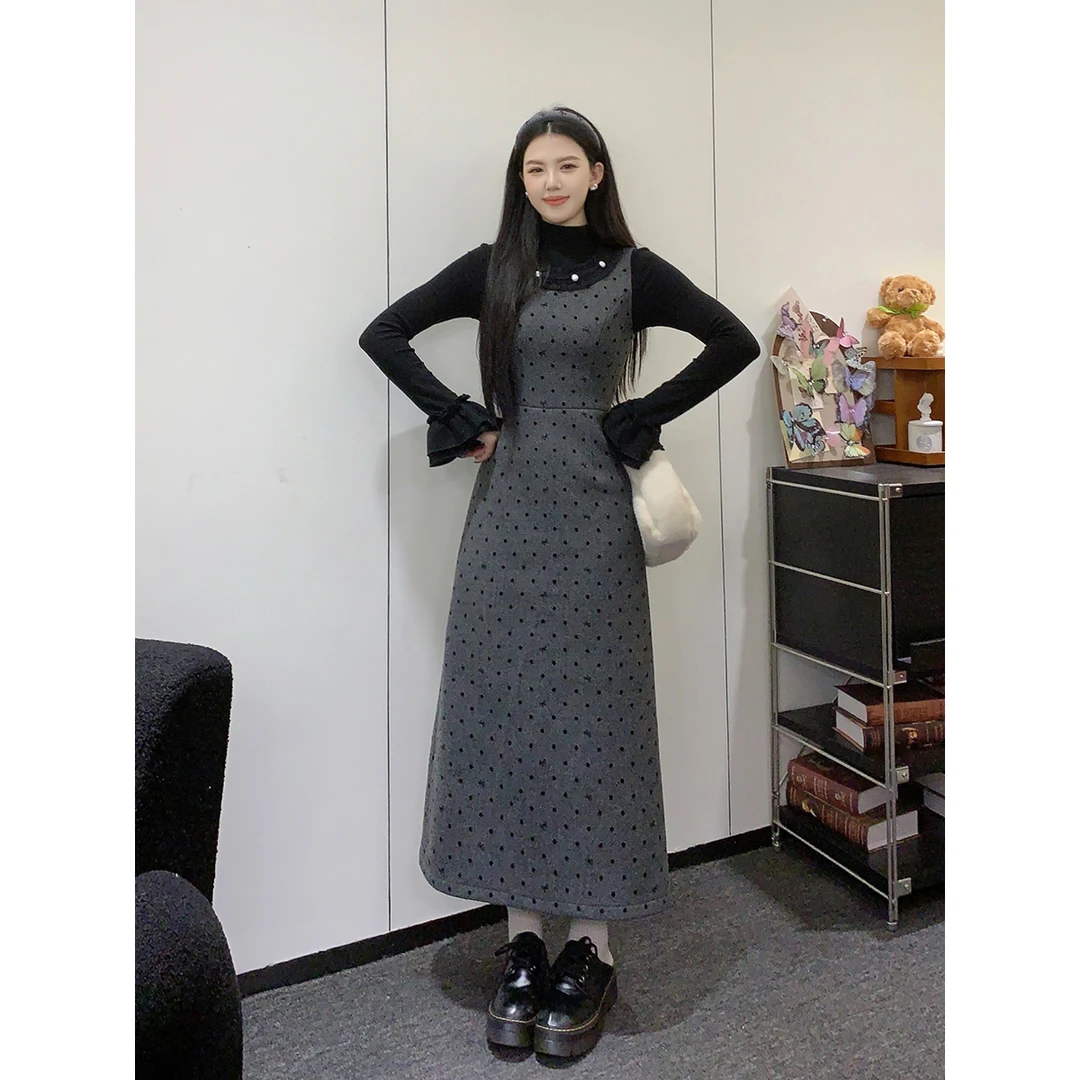 【星空笔记】甜辣多多2024冬季新款显瘦领口花边波点加厚款连衣裙女