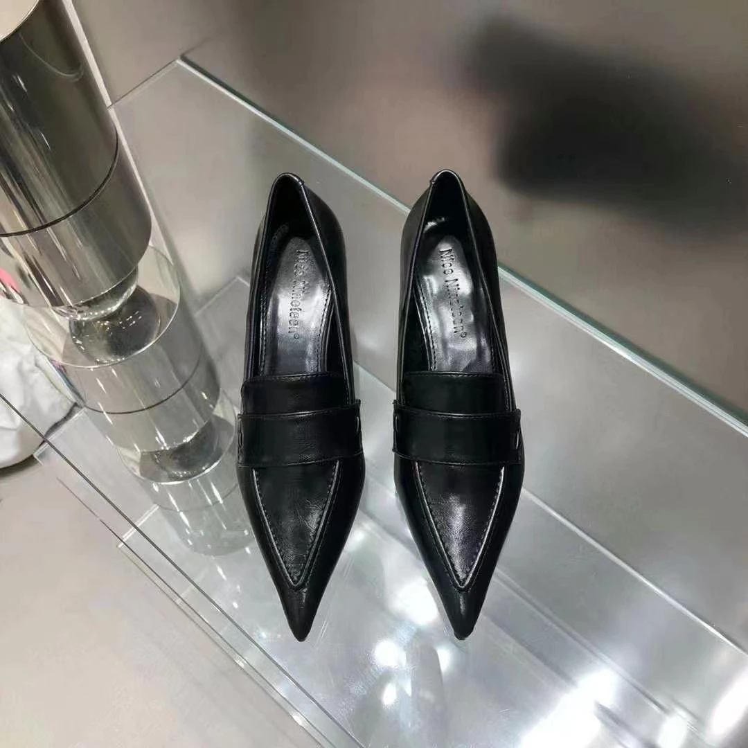 （拉萨发货 邮政包邮）法式优雅高级复古色尖头细跟四季单鞋