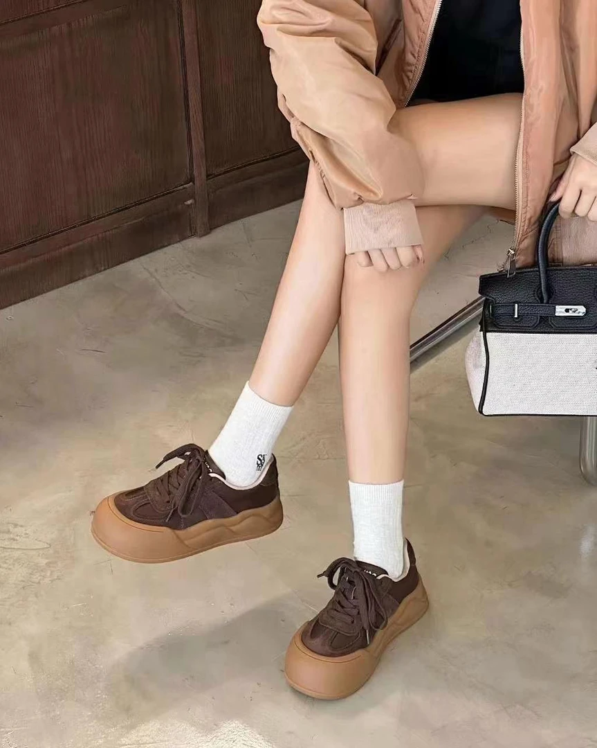 （拉萨发货 邮政包邮）女款板鞋厚底复古百搭休闲德训鞋