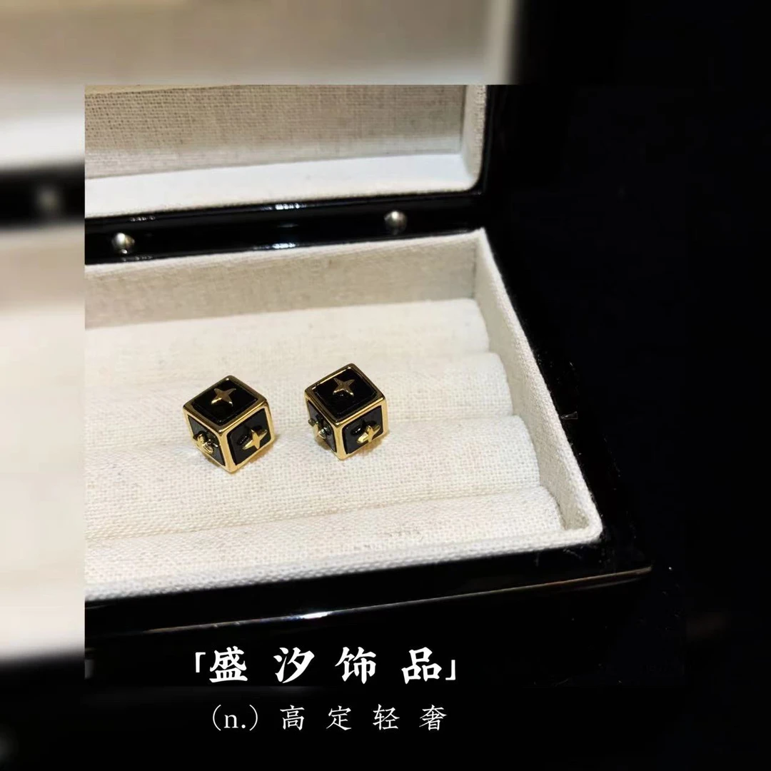 铜合金耳饰 「B32」立体方块黑色耳钉高级感百搭精致