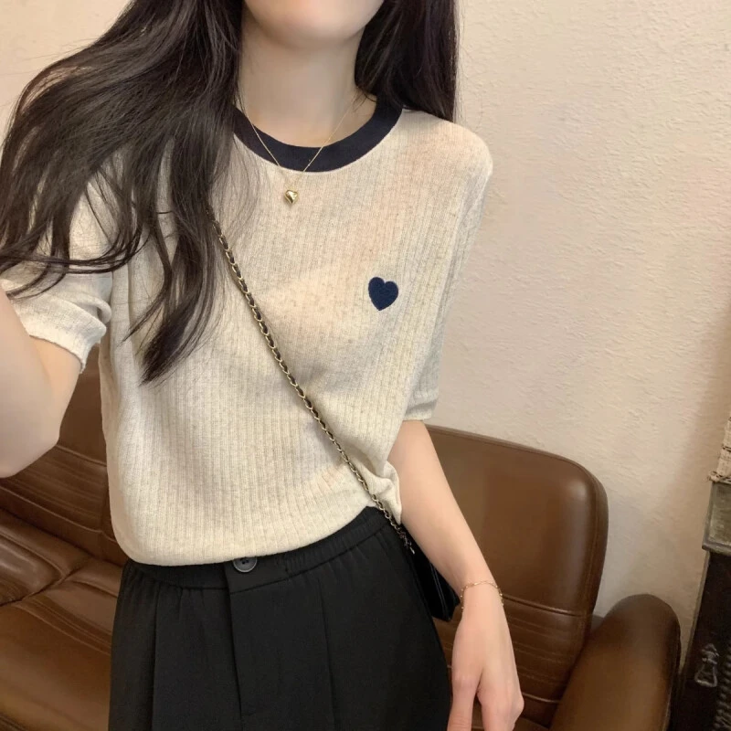 别致洋气夏季法式宽松撞色爱心刺绣设计感冰丝新款短袖t恤女上衣