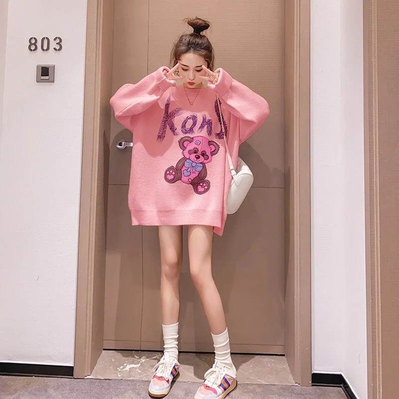 潮牌欧货针织毛衣女2023新款秋冬慵懒风卡通小熊粉宽松中长款上衣