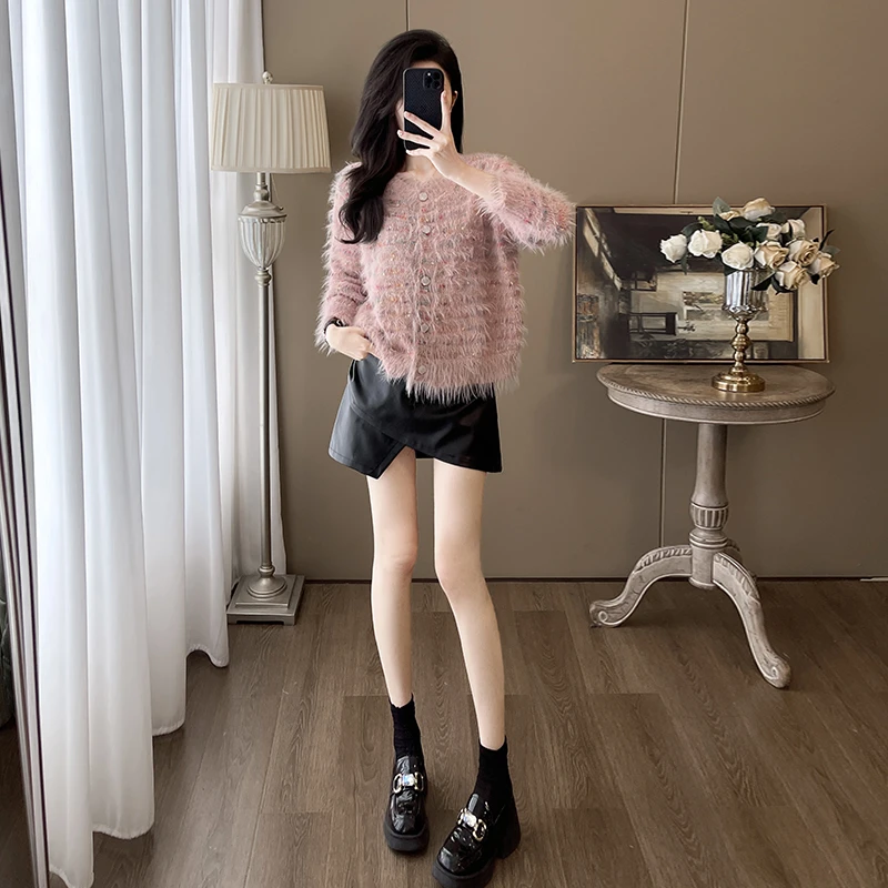 法式洋气小香风外套上衣女2024新款秋冬轻熟气质粉色马海毛针织衫