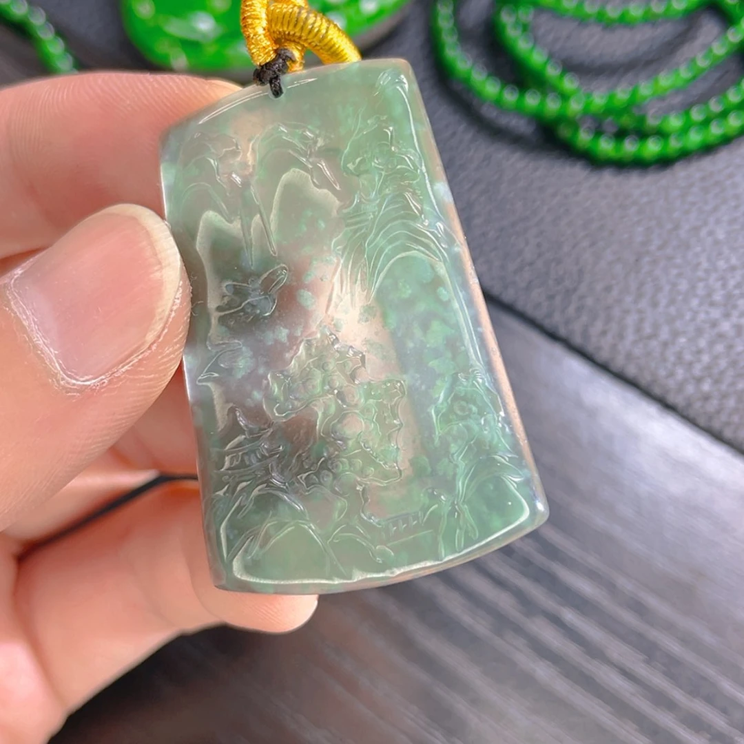 【闪购商品】翡翠颈饰未镶嵌8