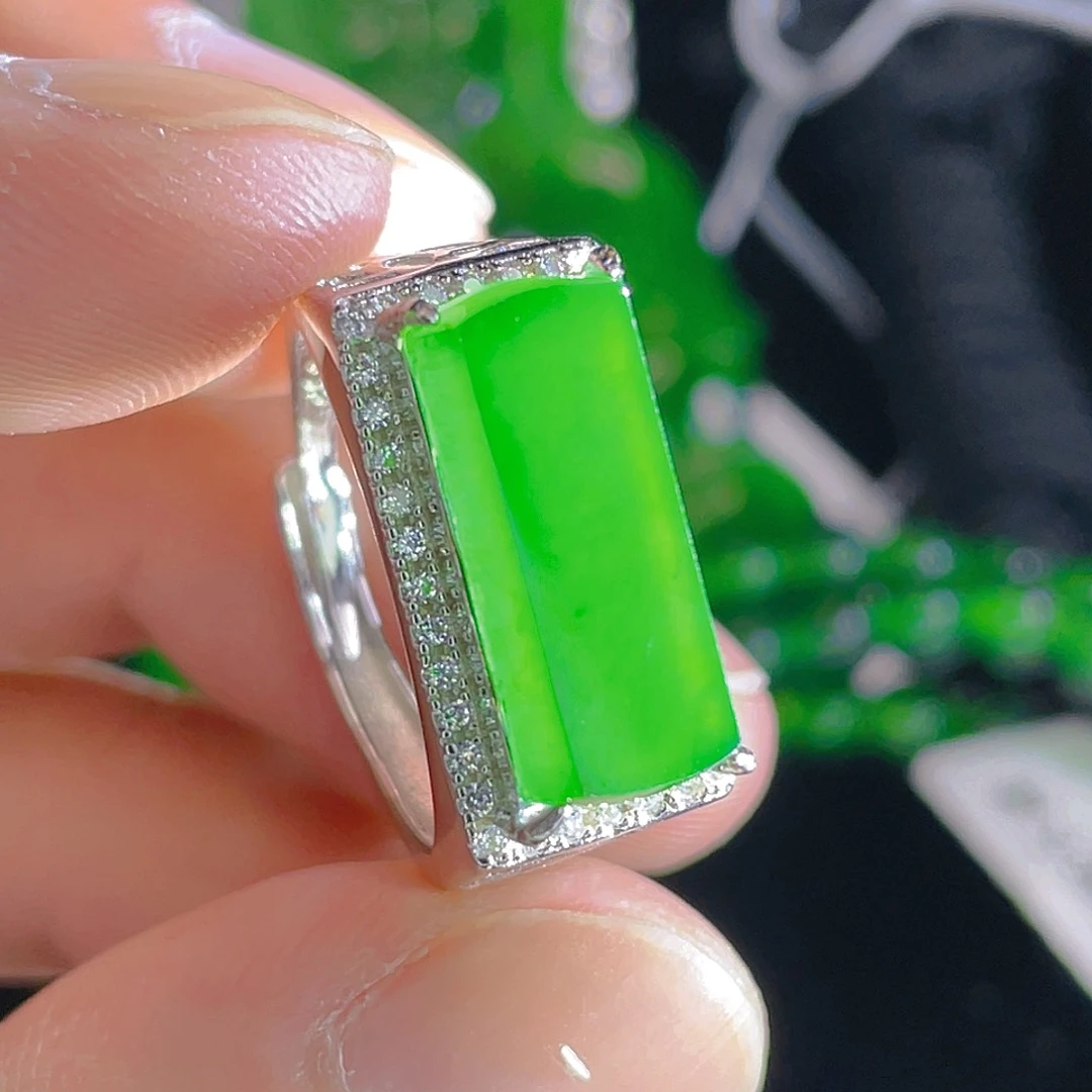 翡翠颈饰未镶嵌114，