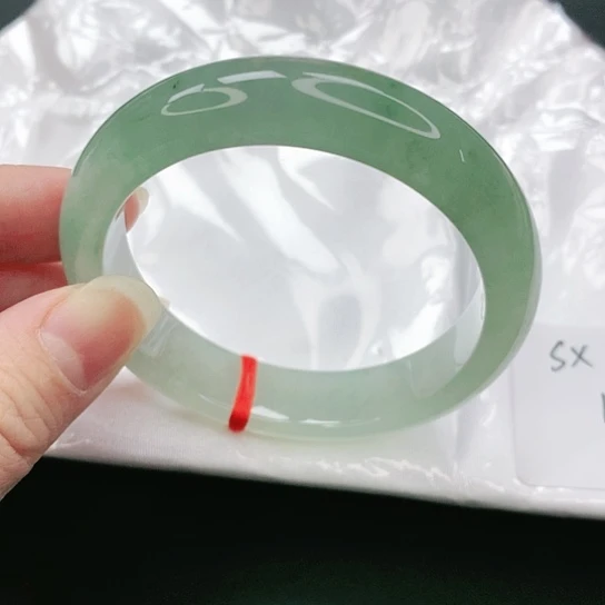 翡翠手镯未镶嵌缅甸天然A货翡翠